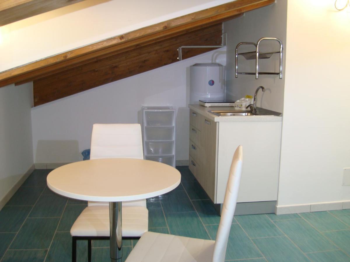 Guest House Mare E Luna ฟูเมเฟรดโดบรูซิโอ ภายนอก รูปภาพ